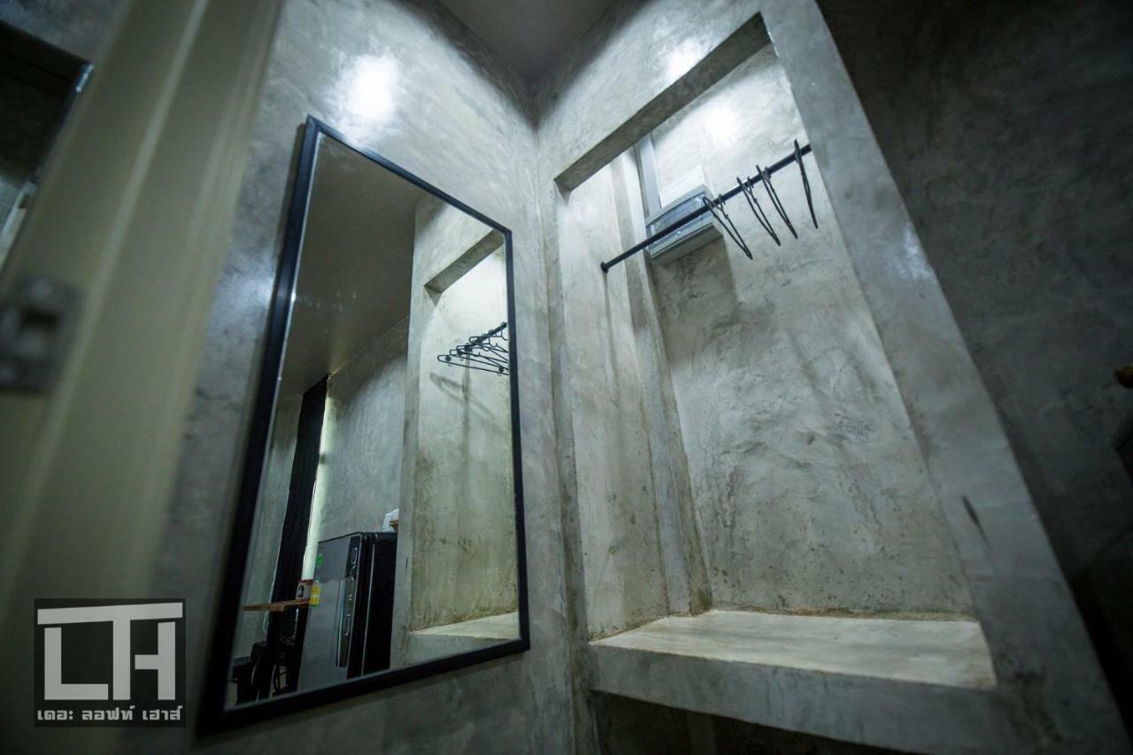 The Loft House Sakaeo Hotell Watthana Nakhon Exteriör bild
