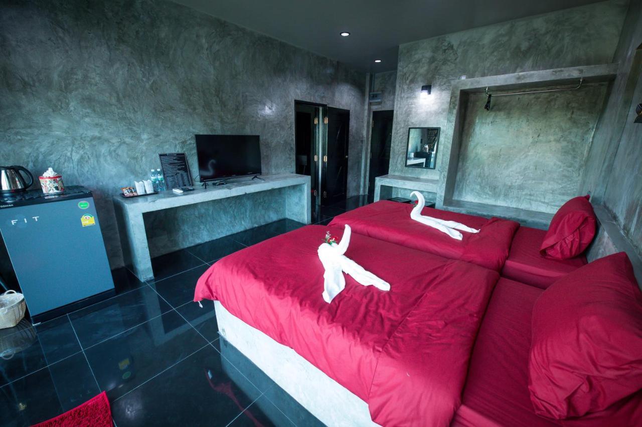 The Loft House Sakaeo Hotell Watthana Nakhon Exteriör bild